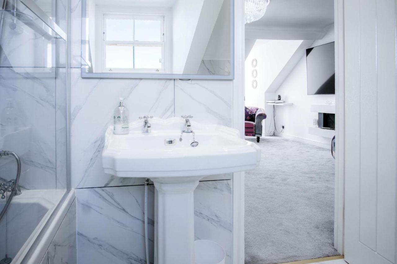 The Penthouse - Luxury 1 Bed - Panorama - Tenby Eksteriør bilde
