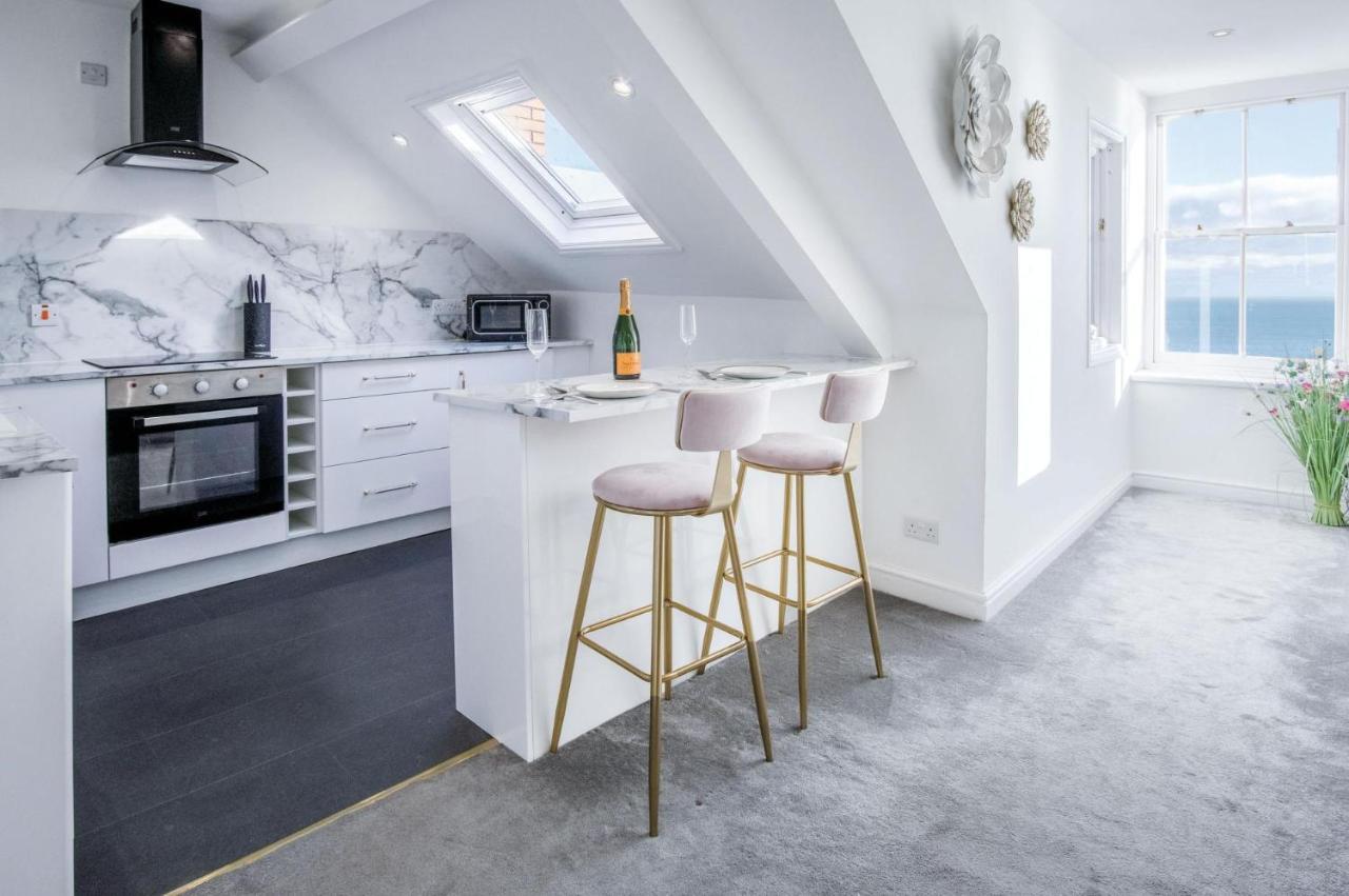 The Penthouse - Luxury 1 Bed - Panorama - Tenby Eksteriør bilde