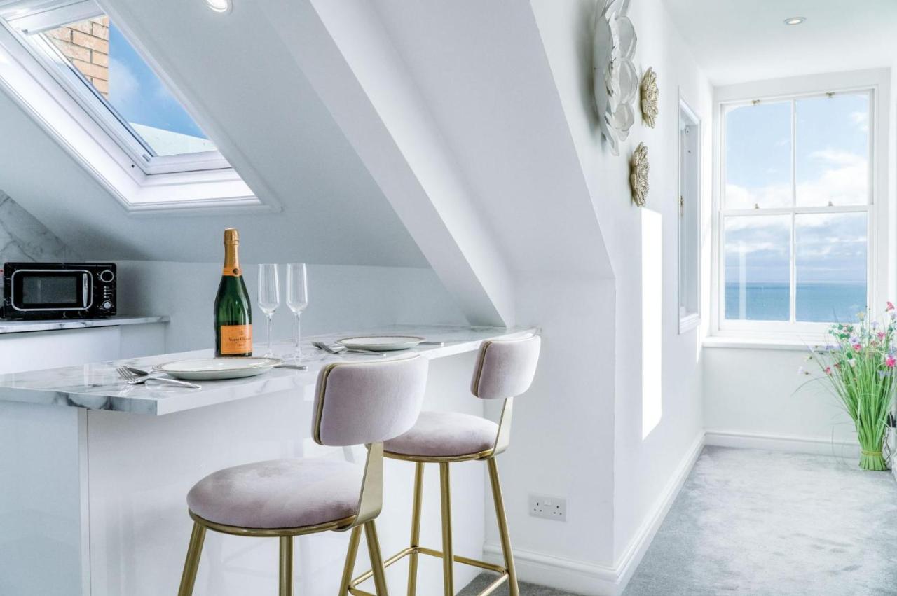 The Penthouse - Luxury 1 Bed - Panorama - Tenby Eksteriør bilde